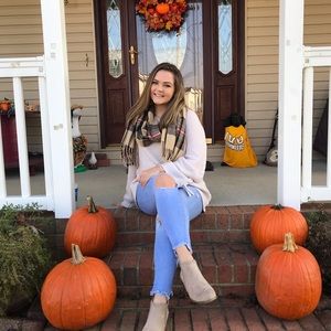 Meet your Posher, Macy